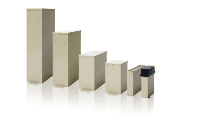Capacitor and filter equipment